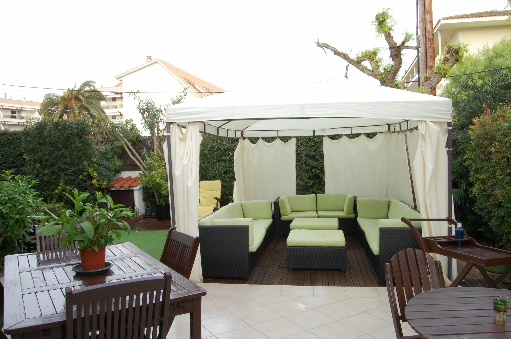 New Opening Villa Oasis Terramar Sitges Luaran gambar