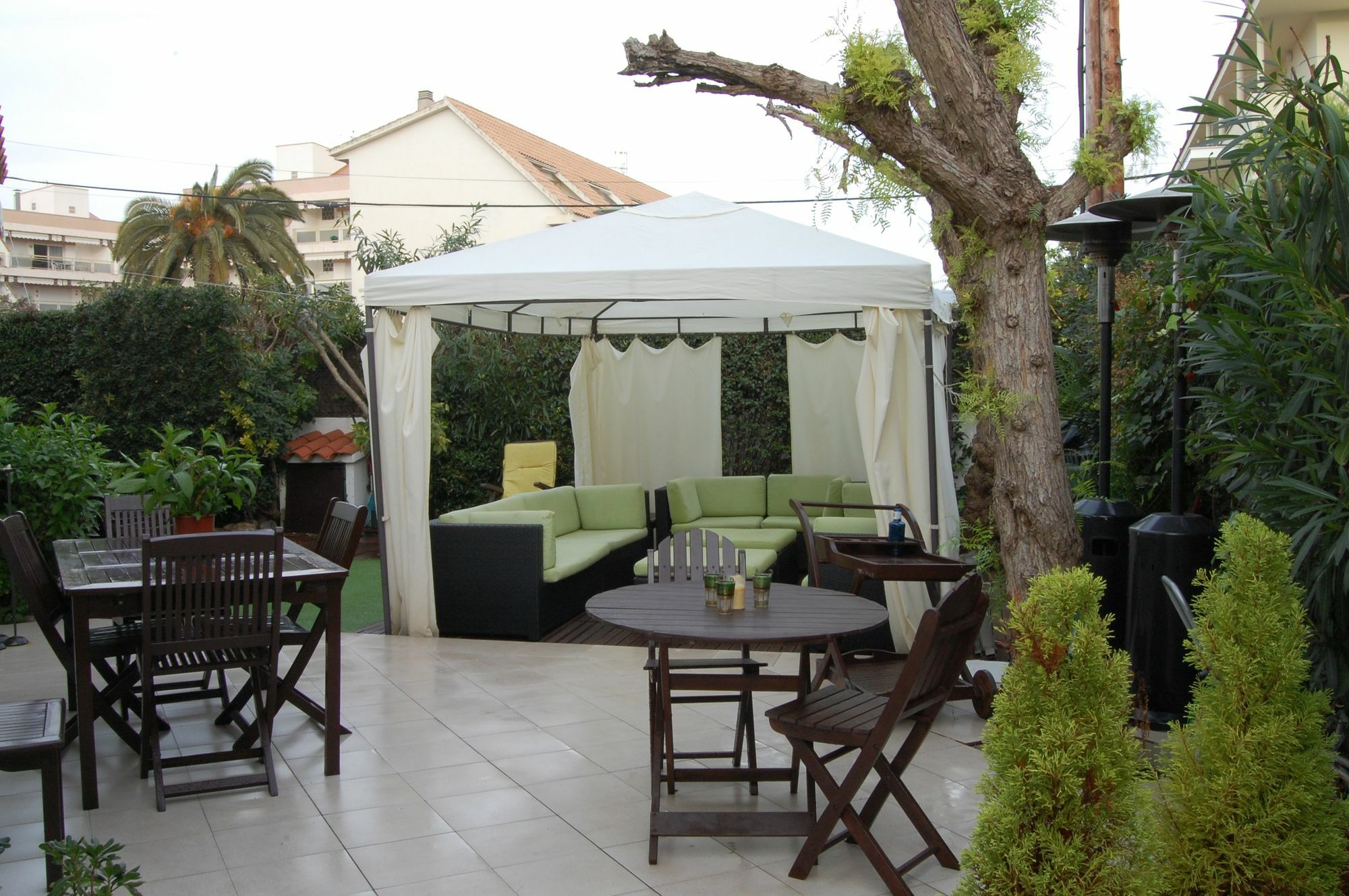 New Opening Villa Oasis Terramar Sitges Luaran gambar